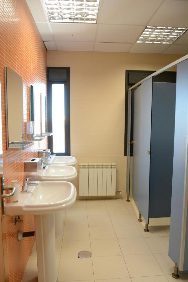 Albergue Villa Nava De La Asuncion Екстериор снимка