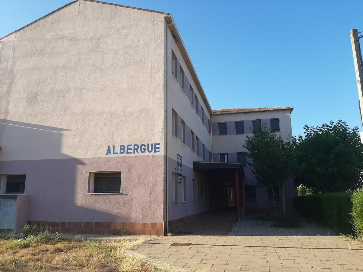 Albergue Villa Nava De La Asuncion Екстериор снимка